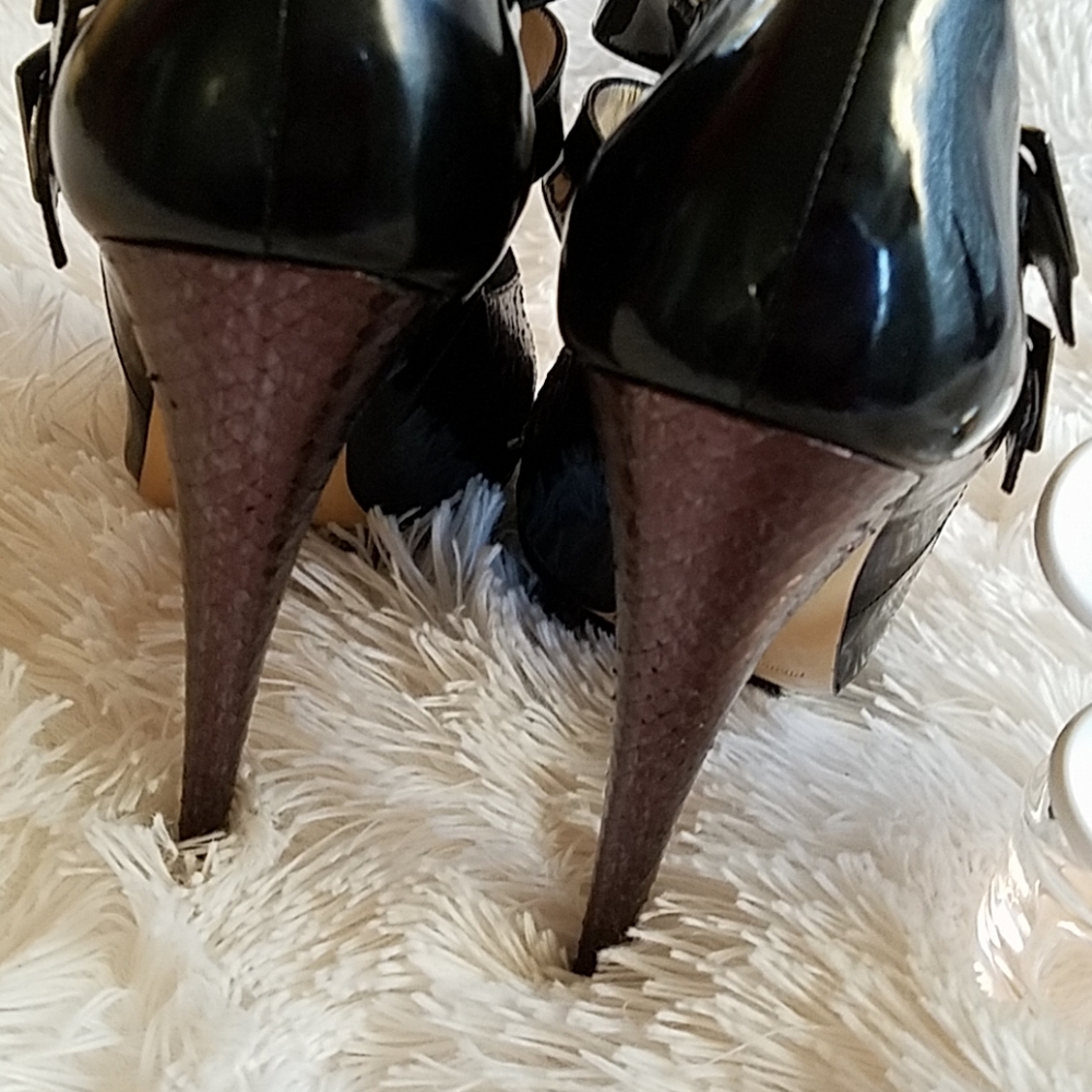 Shoes - Picture 5 of 5